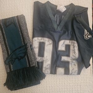 Mens XL Eagles Kearse Jersey and Scarf